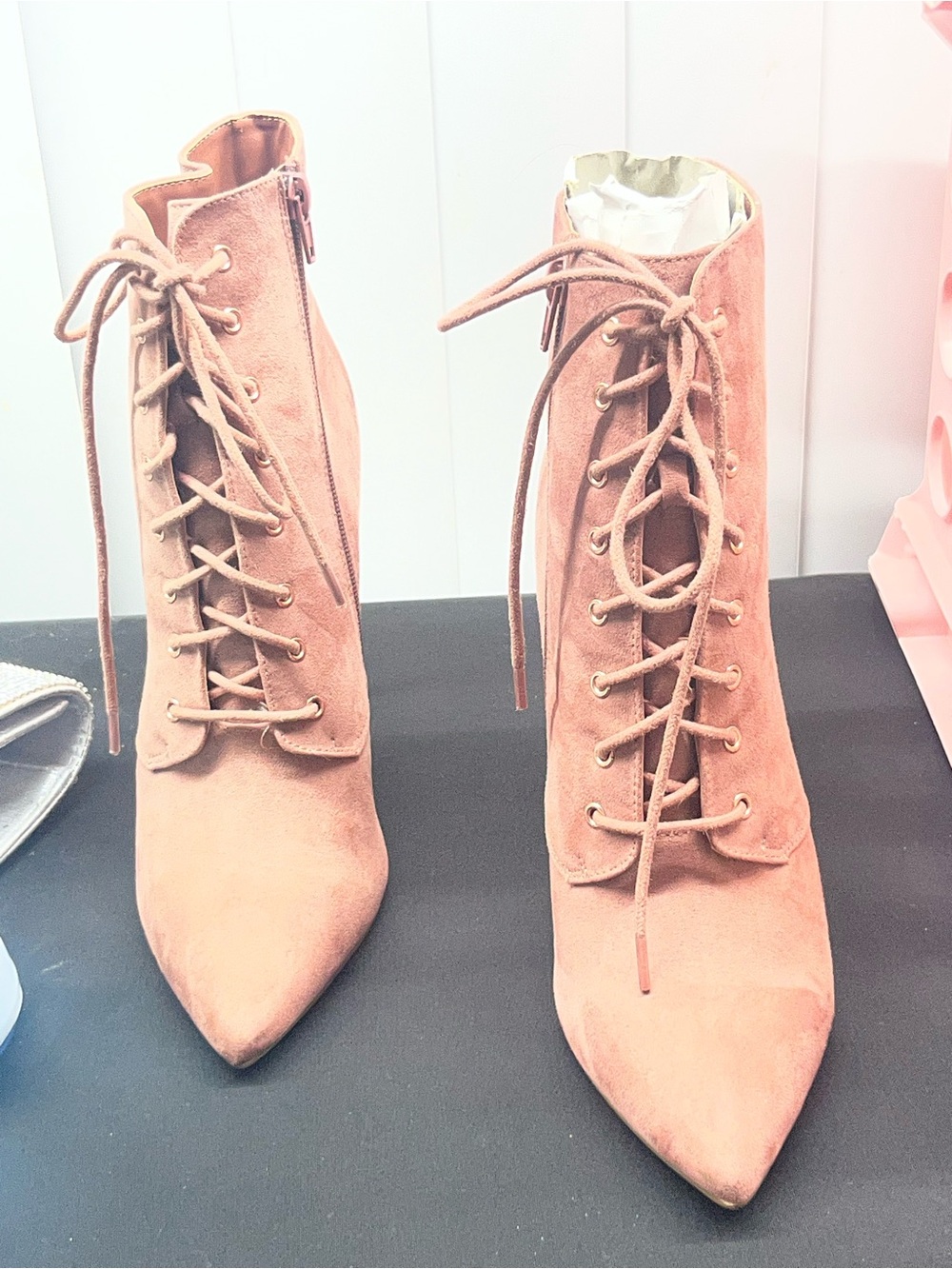 JustFab Merel Dusty Pink Lace-Up Pointed Toe Stiletto Ankle Booties Size 10